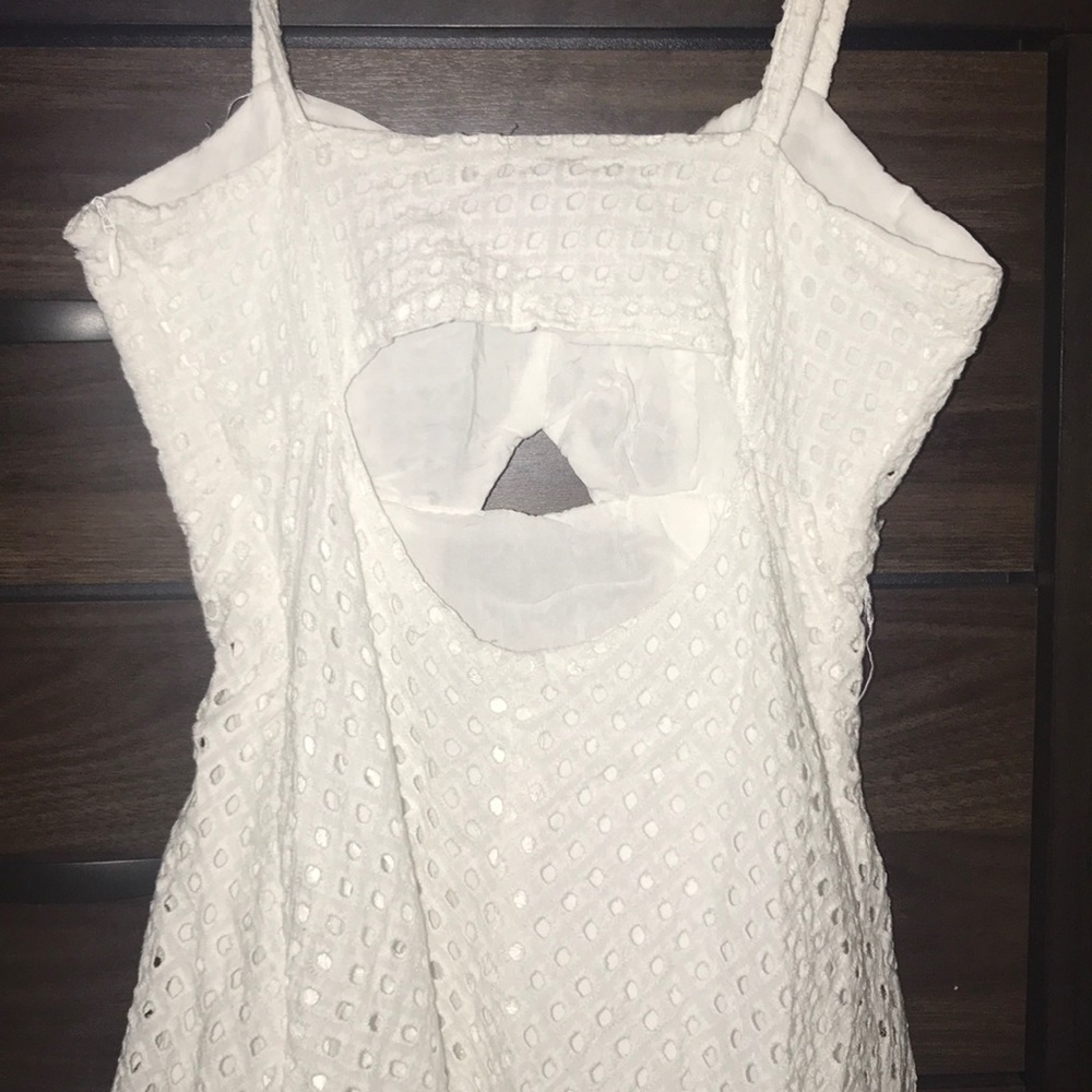 White eyelet dress - Picture 4 of 4